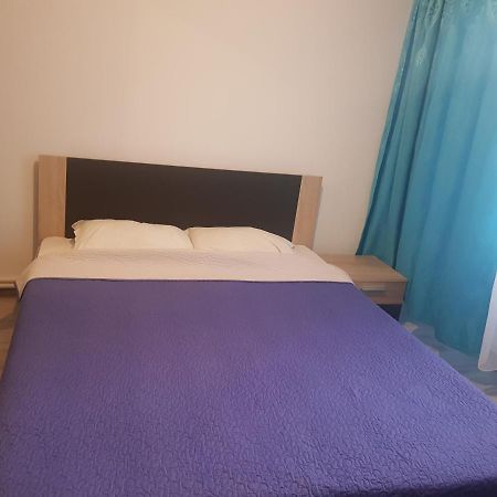 Apartament Cu 2 Camere Situat La 5 Minute De Statiunea Mamaia Constanţa Esterno foto
