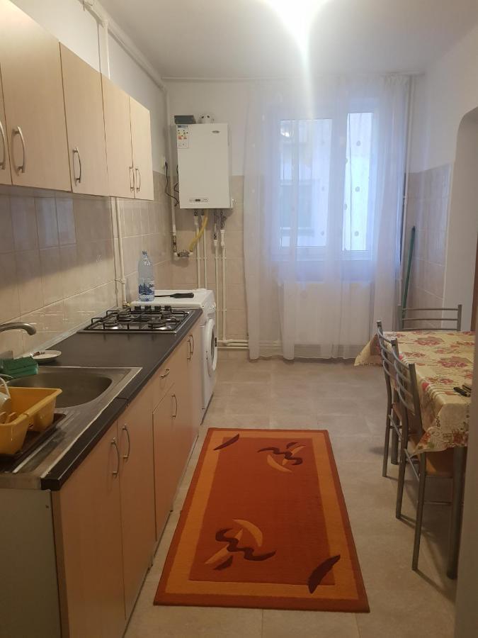 Apartament Cu 2 Camere Situat La 5 Minute De Statiunea Mamaia Constanţa Esterno foto